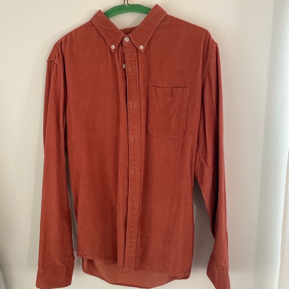 MADEWELL MENS RUST COLORED BUTTON DOWN